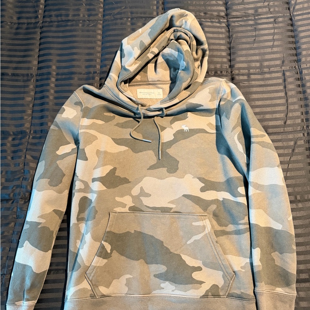 Abercrombie & Fitch Camouflage Hoodie